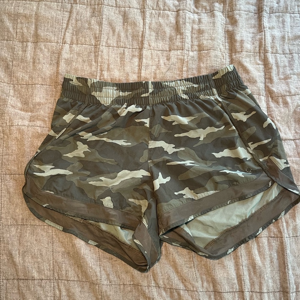 Athleta Camo Shorts - Medium